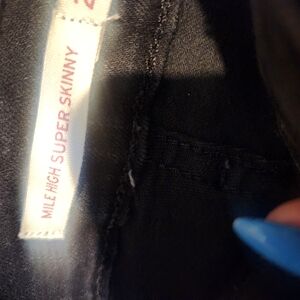 Levi's Women's Black Skinny Jeans